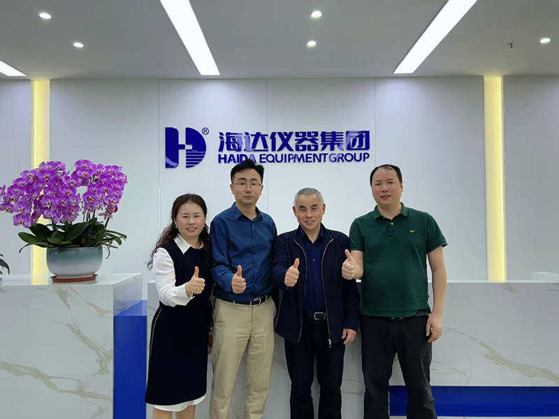 中南大學(xué)簽約儀式3
